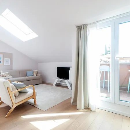 The - Front * Fiumelatte