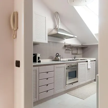 The - Front Apartamento Fiumelatte